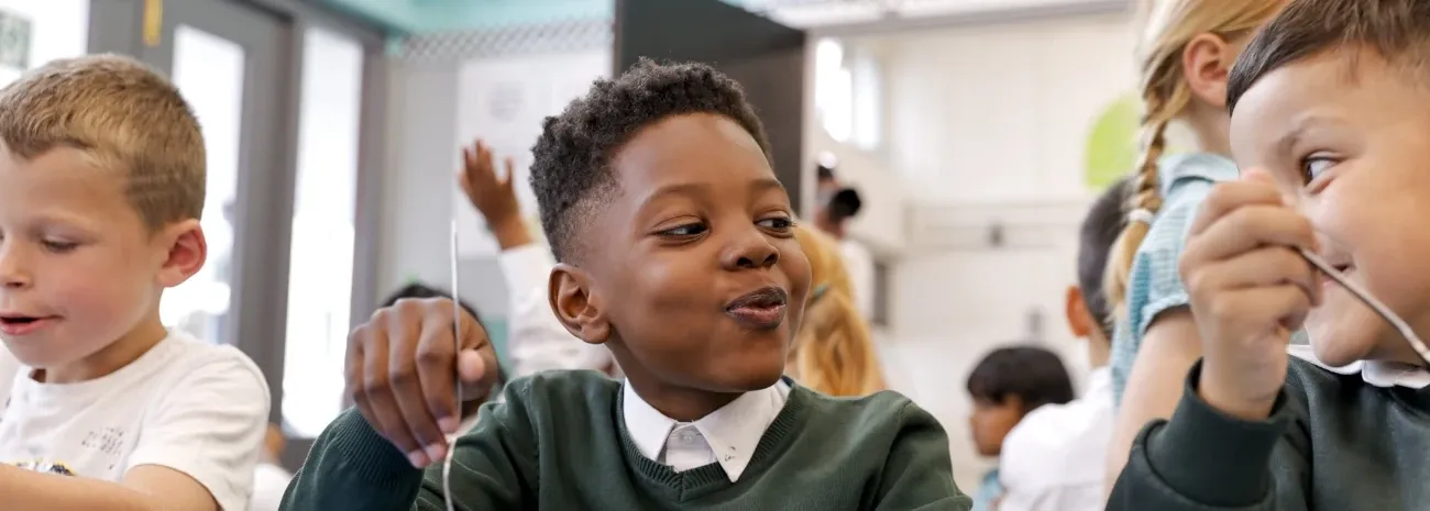Fostering healthy eating habits in students through school catering