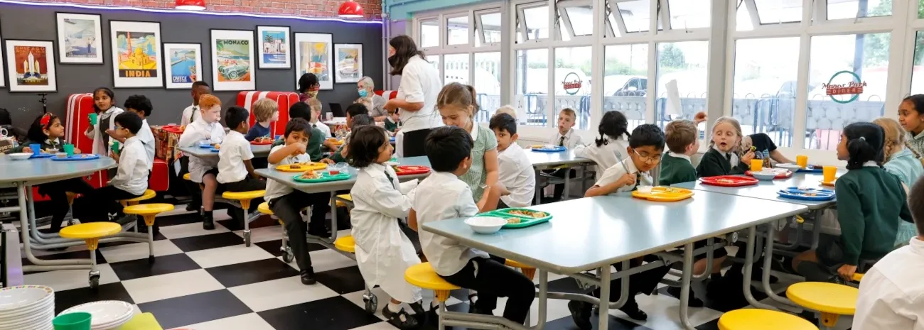 School meals: a recipe for social eating and emotional well-being